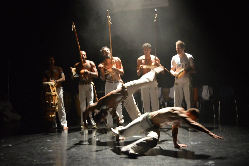 Malungos historie. Grupo Capoeira Malungos Grupo Capoeira Malungos